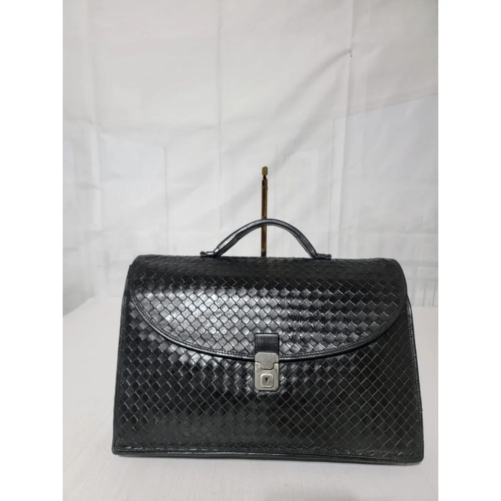 Authentic Bottega Veneta Envelope Briefcase Intrecciato Nappa BLACK